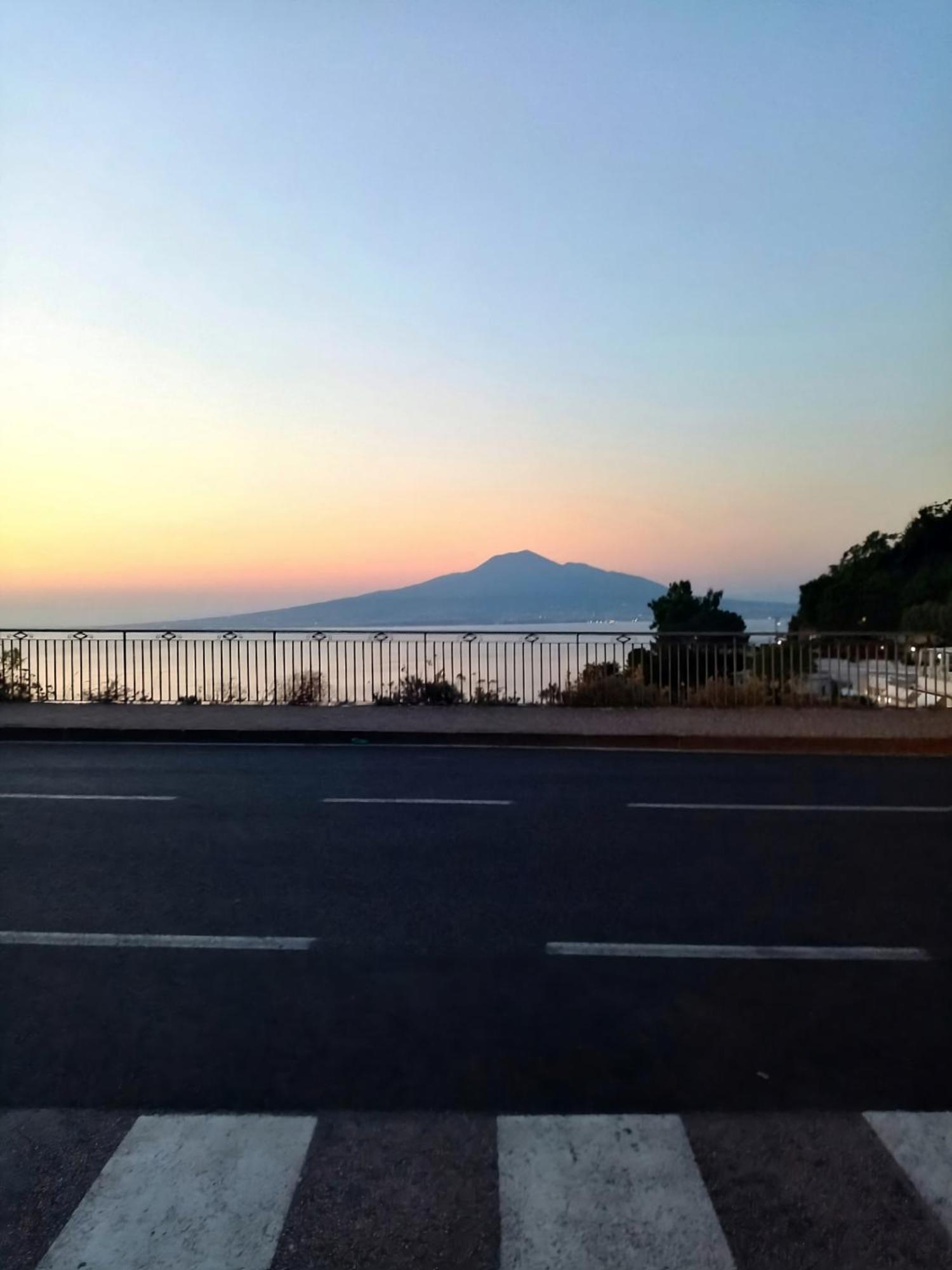 Casalulu Holiday Home - Lovely Apartment Sorrento Coast Vico Equense Exterior foto